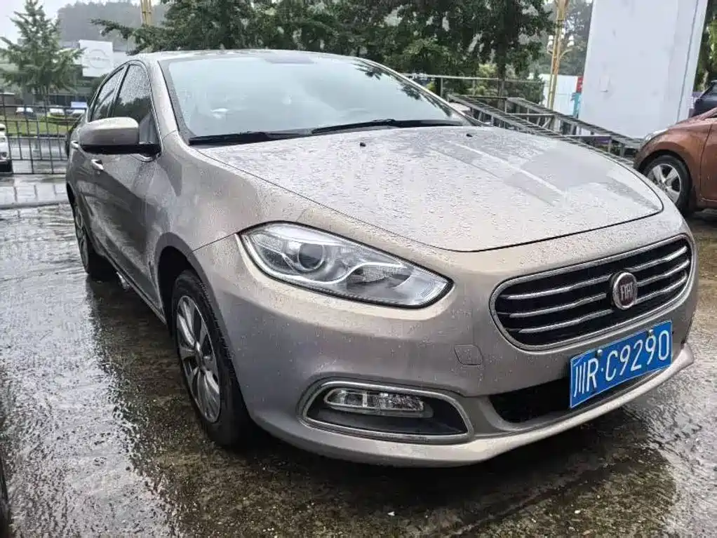 Fiat Viaggio 2014 — фото 2