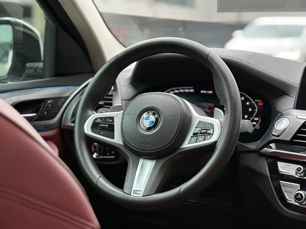 BMW X4 2021 — фото 13