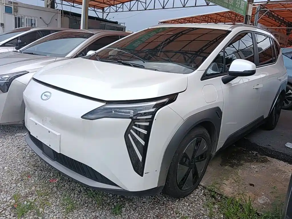 Aion Y 2025