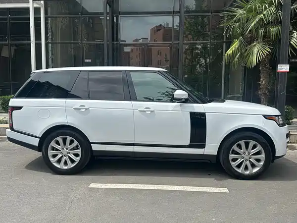 Land Rover Range Rover 2014