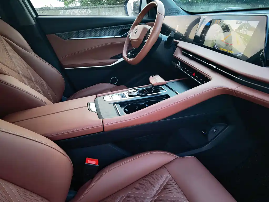 Changan CS75PLUS 2023 — фото 10