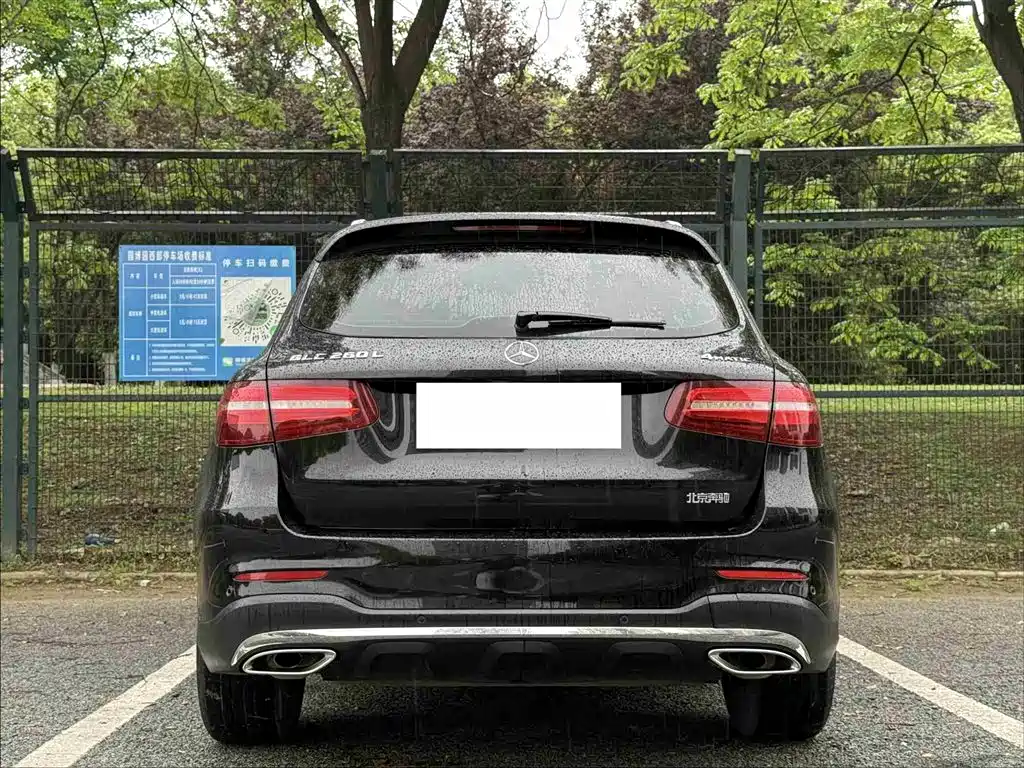Mercedes-Benz GLC 2018 — фото 11