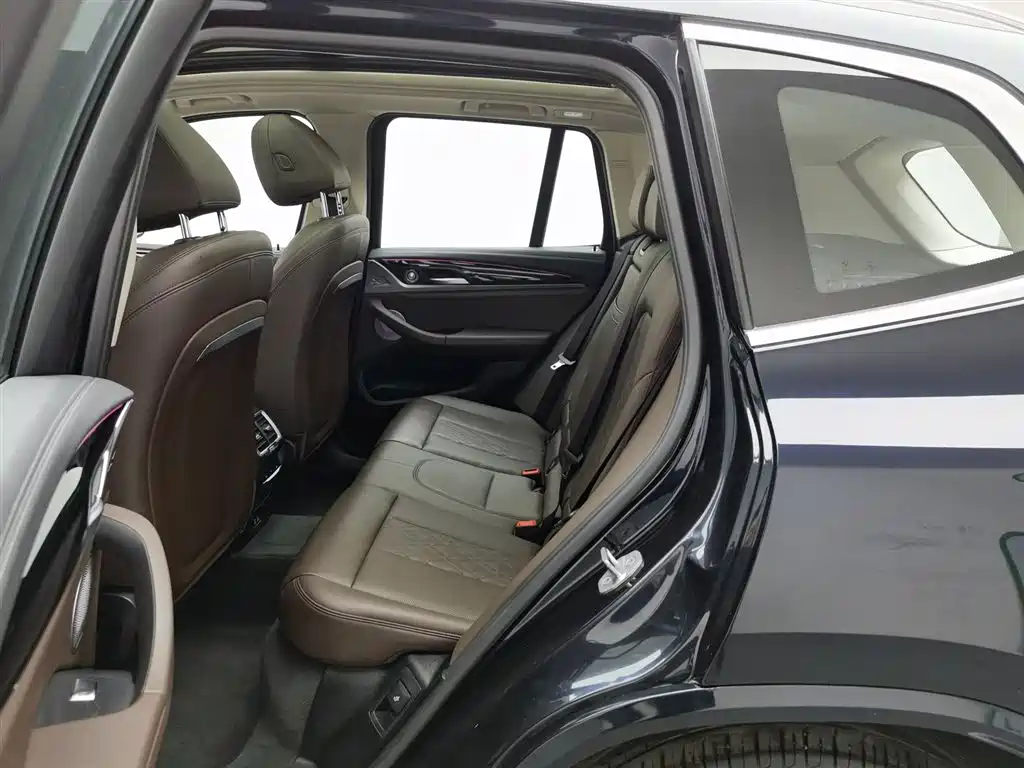 BMW X3 2022 — фото 15