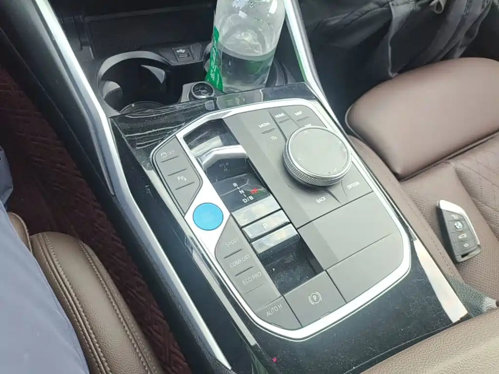 BMW i3 2024 — фото 14