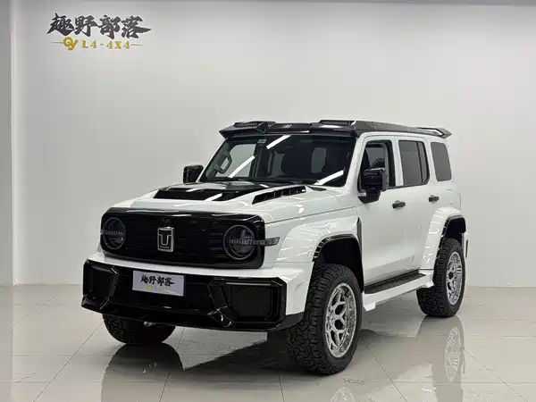 Tank 300 2022