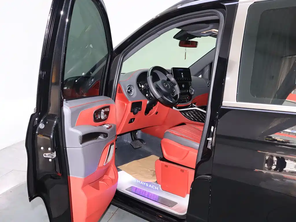 Mercedes-Benz Vito 2023 — фото 15