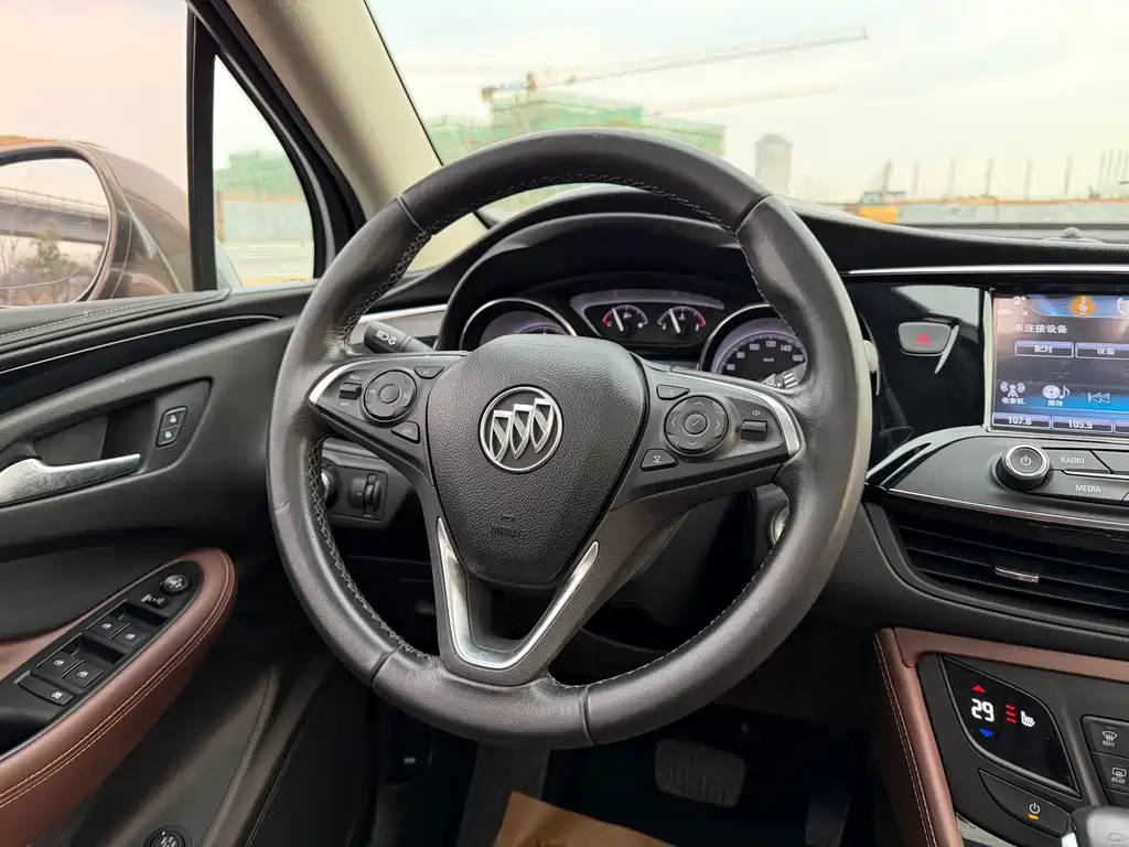 Buick Envision Plus 2018 — фото 15