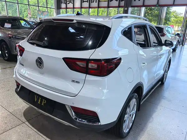 MG ZS 2017