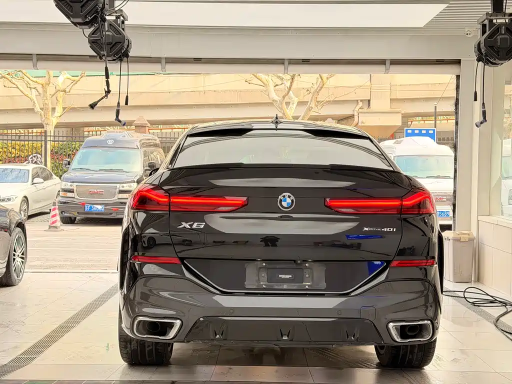 BMW X6 2021 — фото 5