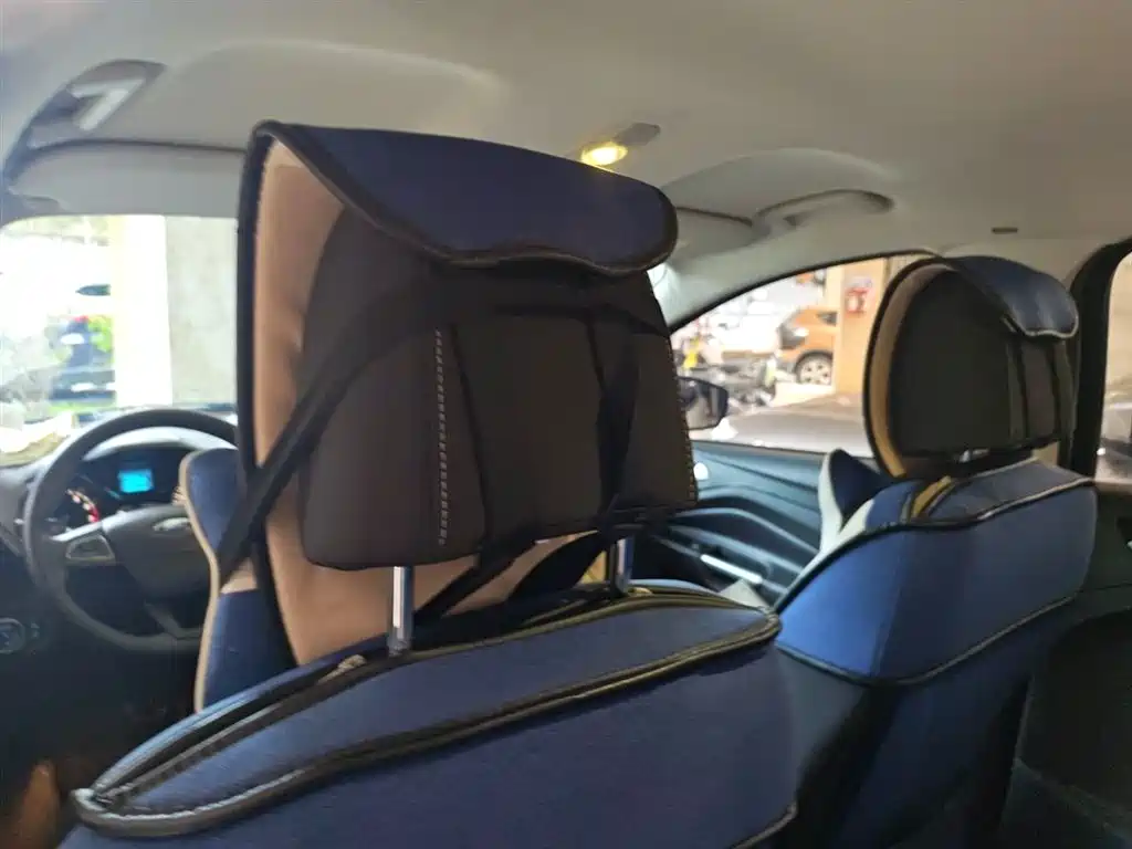 Ford Kuga 2018 — фото 14