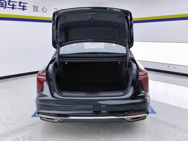 Hongqi H5 2022