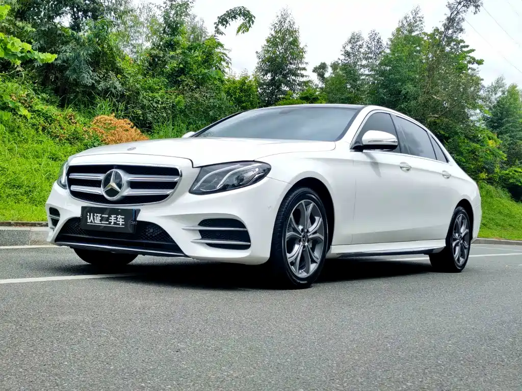 Mercedes-Benz E-Class 2019 — фото 1