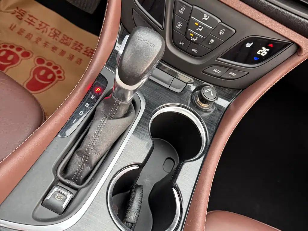 Buick Envision Plus 2018 — фото 16