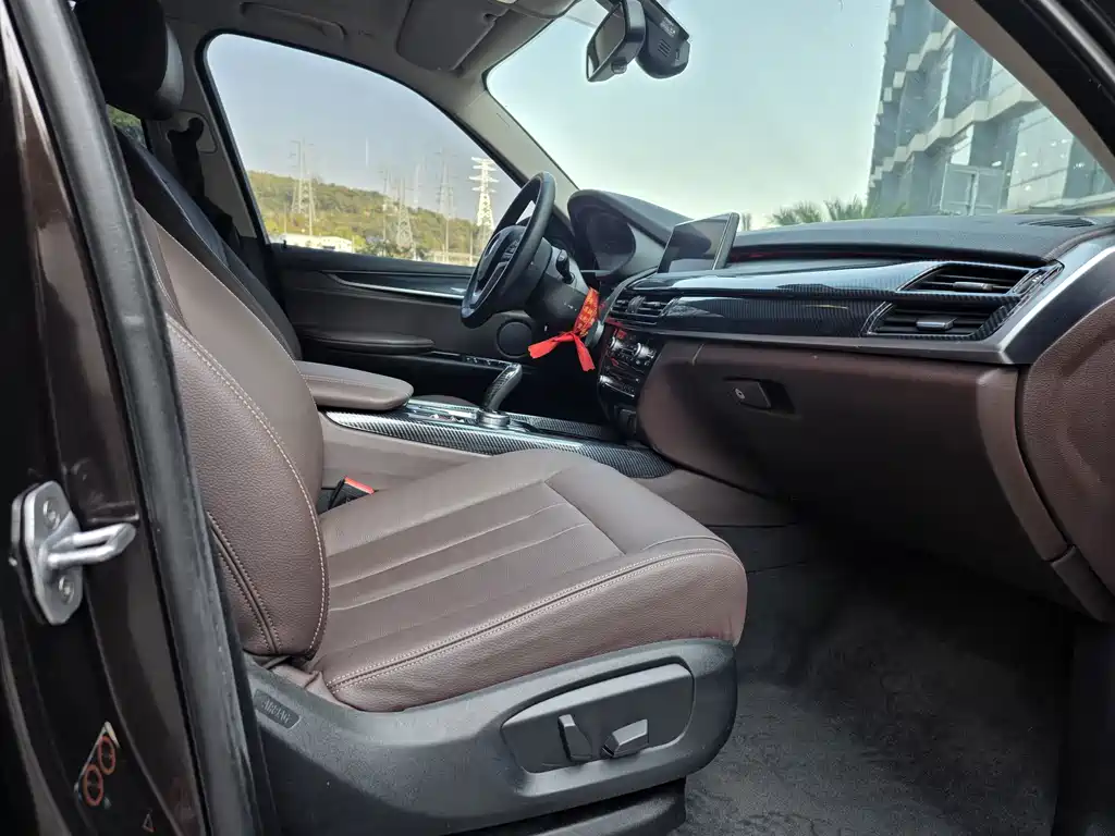 BMW X5 2017 — фото 20