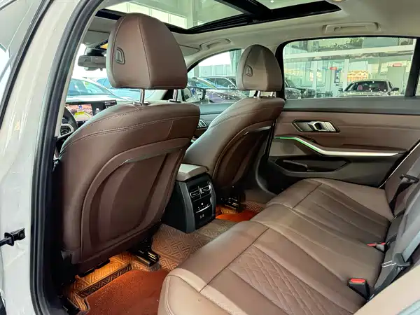 BMW 3 Series 2024