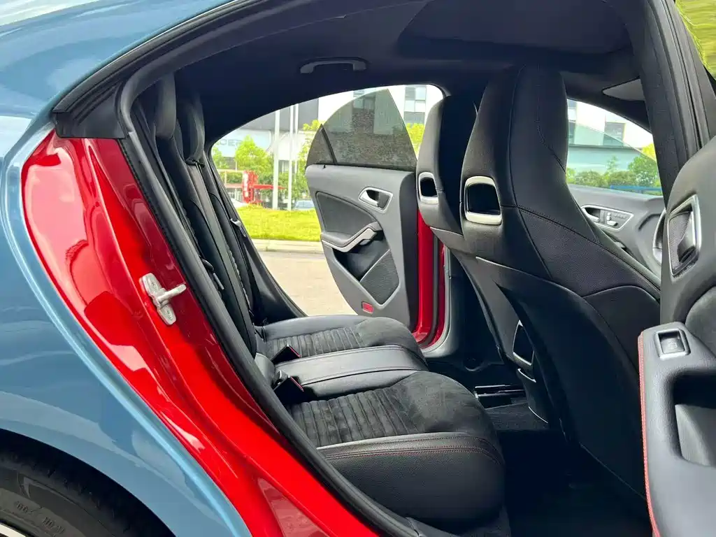 Mercedes-Benz CLA 2017 — фото 9