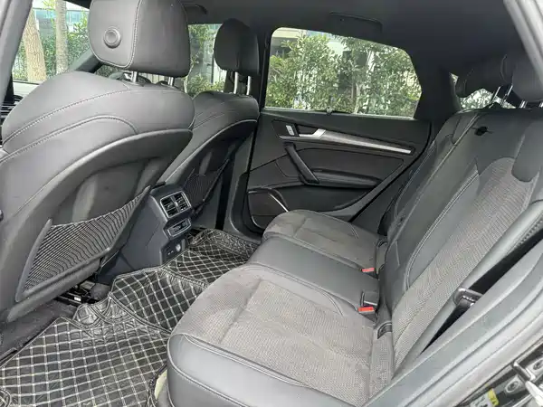 Audi Q5L Sportback 2024