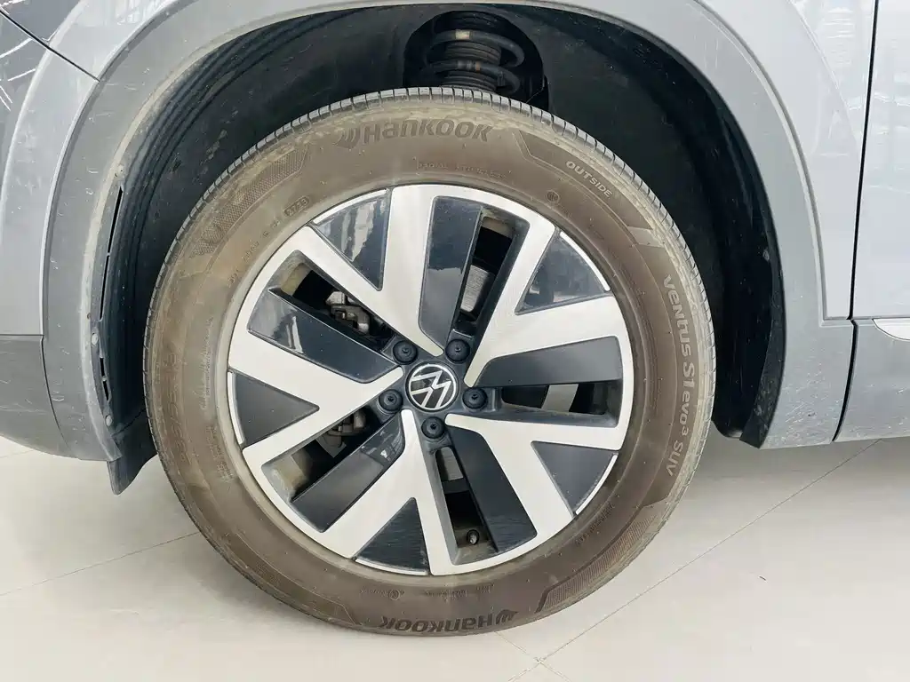 Volkswagen Tayron 2023
