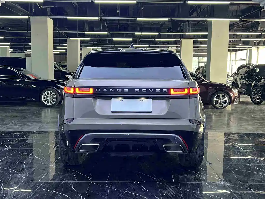 Land Rover Velar 2018 — фото 21