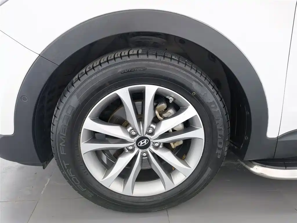 Hyundai Santa Fe 2016 — фото 17