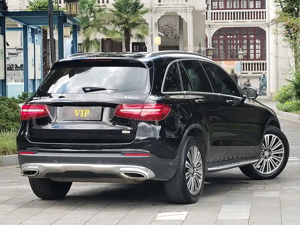Mercedes-Benz GLC 2016 — фото 7