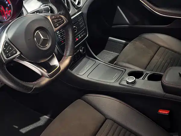 Mercedes-Benz CLA 2016