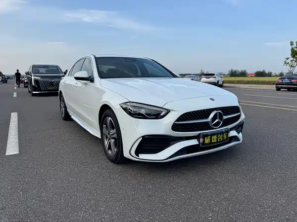Mercedes-Benz C-Class 2022