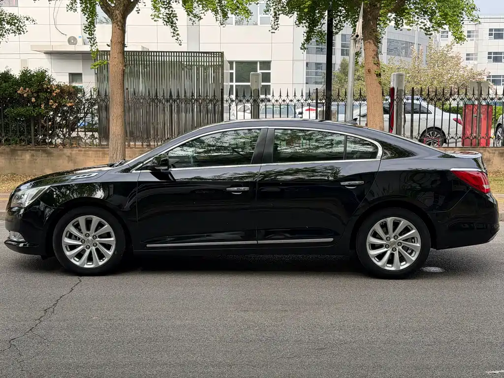 Buick LaCrosse 2015 — фото 4
