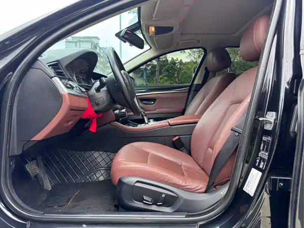 BMW 5 Series 2015