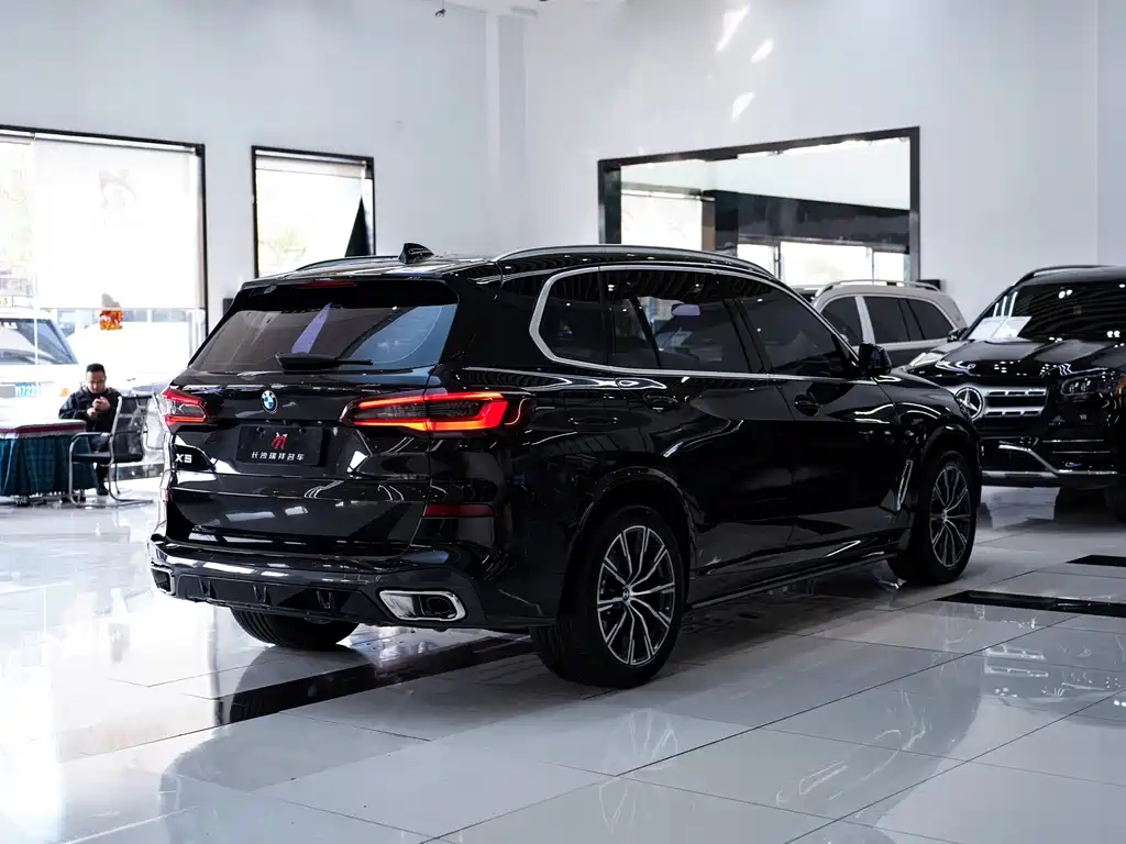 BMW X5 2022 — фото 16