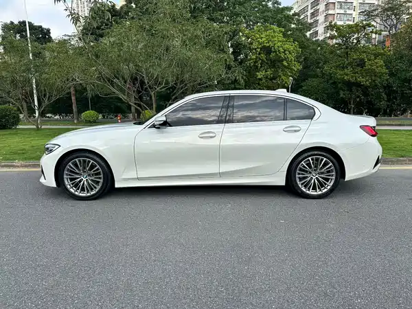 BMW 3 Series 2019