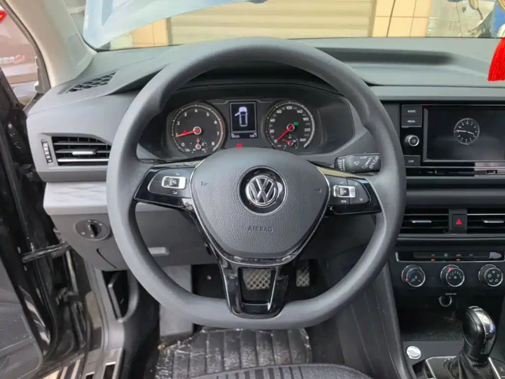 Volkswagen Tharu 2020 — фото 11