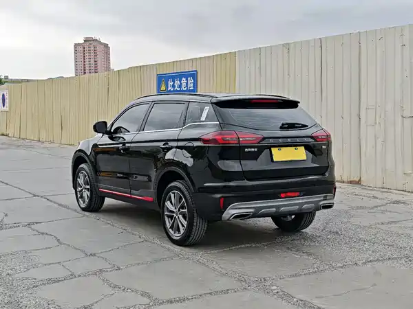 Geely Boyue 2021