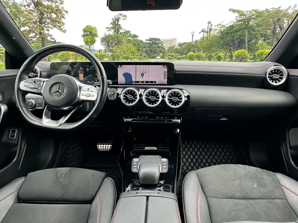 Mercedes-Benz GLA 2023 — фото 18