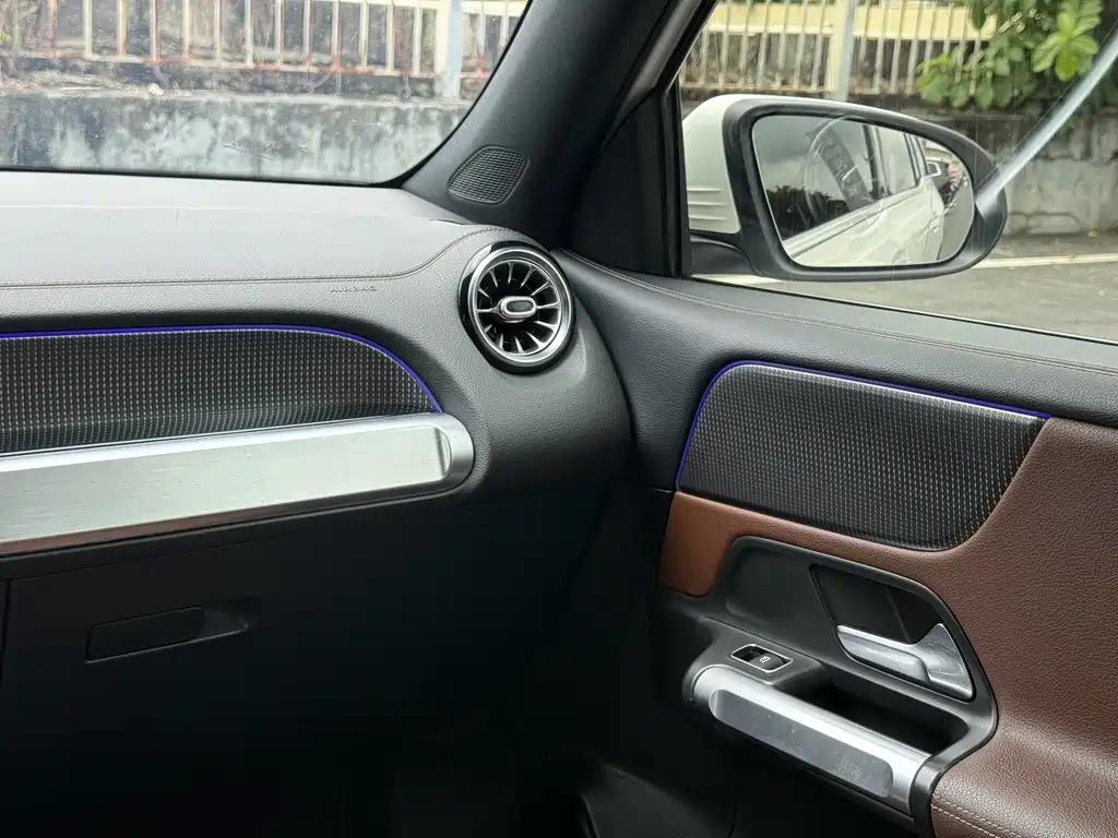 Mercedes-Benz GLB 2020 — фото 17