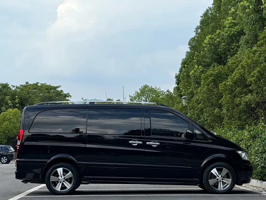 Mercedes-Benz Viano 2016 — фото 3