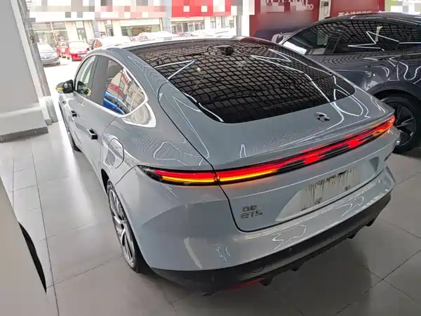 NIO ET5 2023