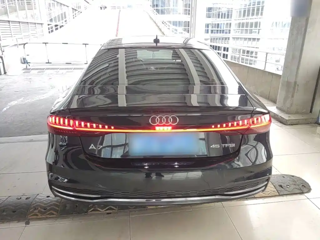 Audi A7 2020 — фото 6