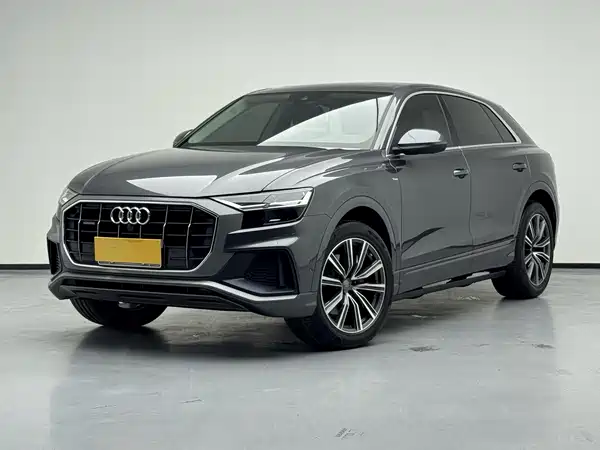 Audi Q8 2020