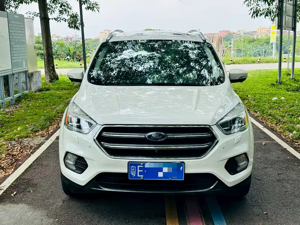 Ford Kuga 2020 — фото 2