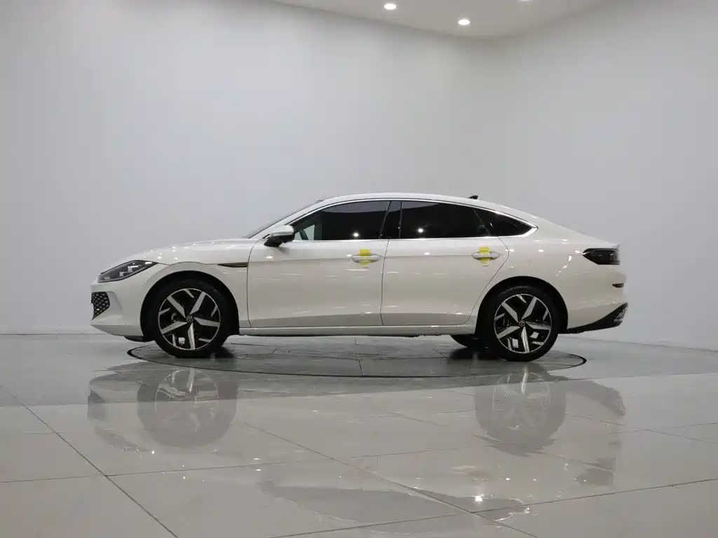 Volkswagen Lamando 2024