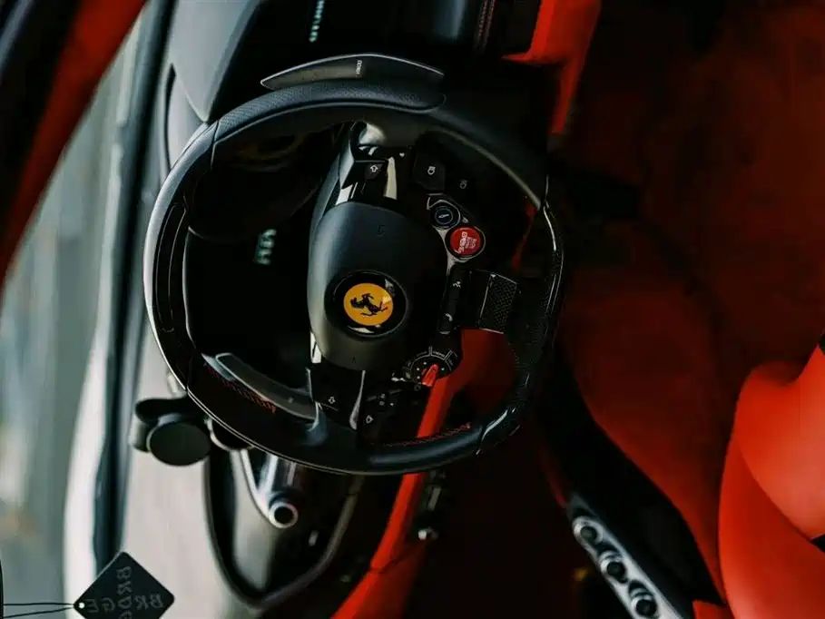 Ferrari F8 2022 — фото 6
