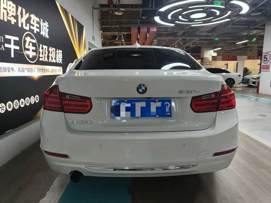 BMW 3 Series 2014 — фото 14