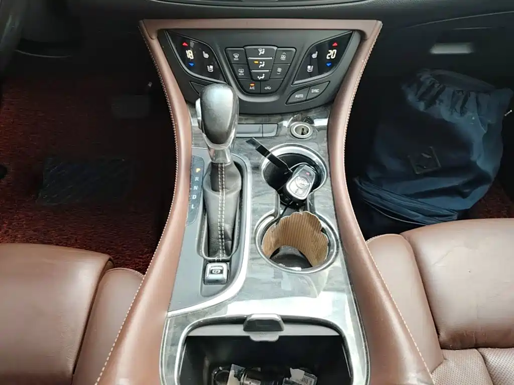Buick Envision Plus 2015 — фото 14