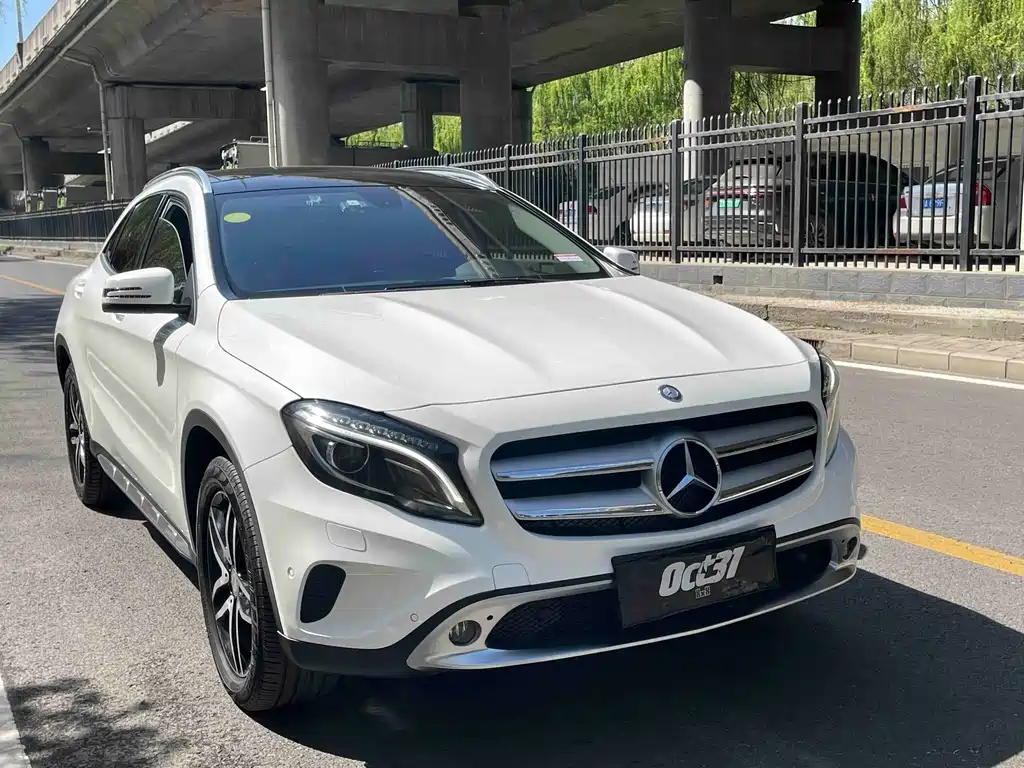 Mercedes-Benz GLA 2015 — фото 3