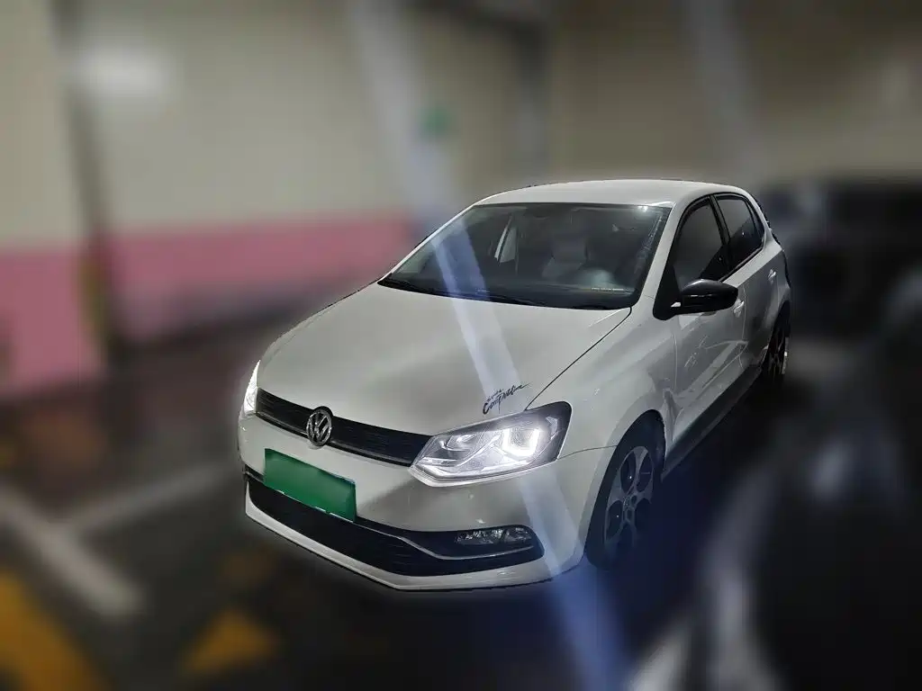 Volkswagen Polo 2015