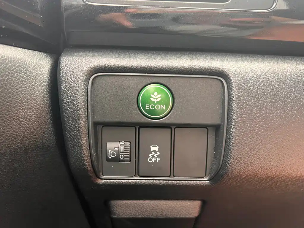 Honda Accord 2017 — фото 13