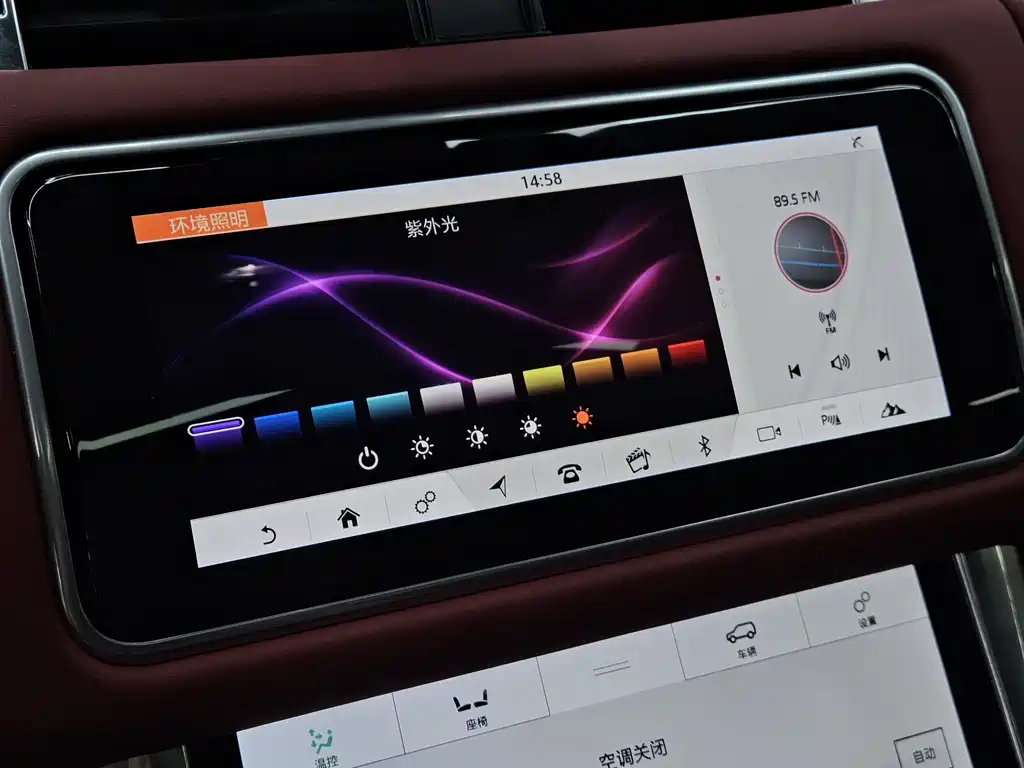 Land Rover Sport 2022 — фото 14