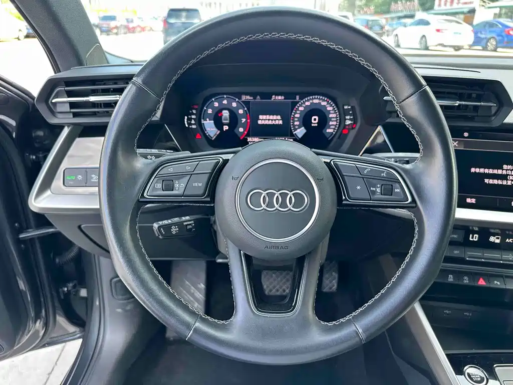 Audi A3 2023 — фото 14