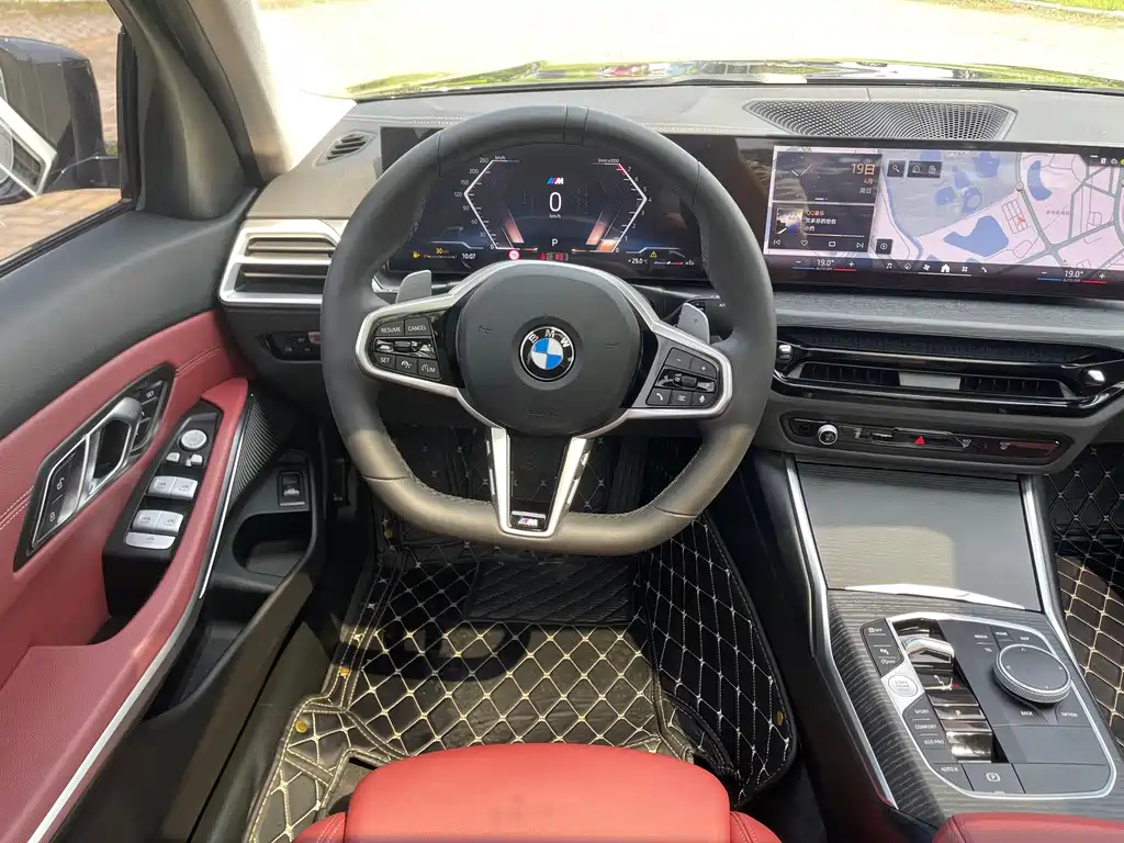 BMW 3 Series 2025 — фото 12